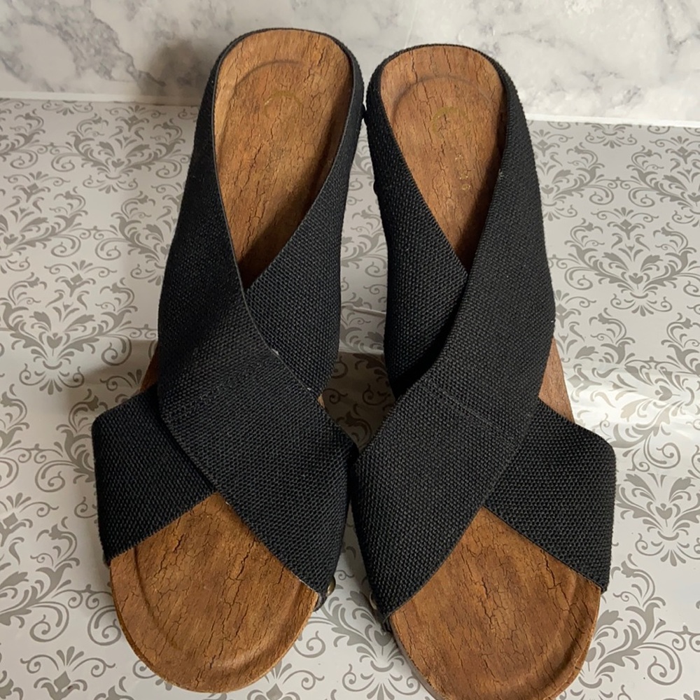 East.1946. Wedges size 9